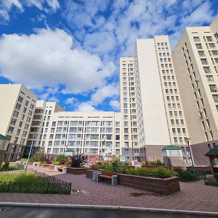 Ernaz Plus Apartments: Promenade Expo 아스타나 외부 사진