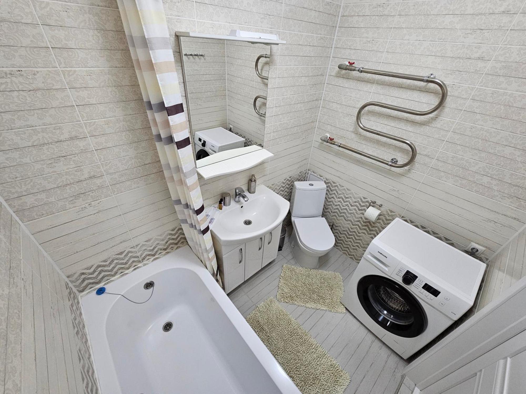 Ernaz Plus Apartments: Promenade Expo 아스타나 외부 사진